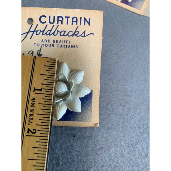 Vintage Kenney Curtain Holdbacks Floral Design Set of 6 Original Packaging - Picture 8 of 11